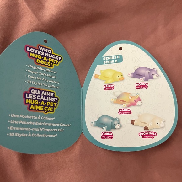 Squishmallows Hug A Pet Bonny - Picture 3 of 3